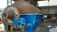 Waste tyre pyrolysis machine