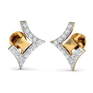 18kt Designer Diamond and Gold Beautiful Stud Earrings IGI Certified