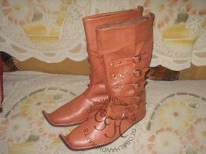 Roman Boots