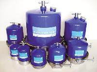 centrifugal oil cleaners
