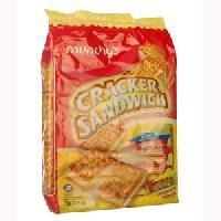 Munchys Cracker Sandwich Butter Flavoured Cream 313g