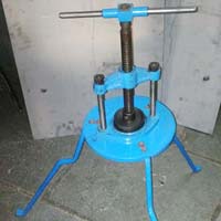 Pedestal Sev Making Machine