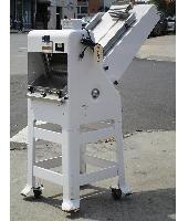 gravity feed bread slicing machines