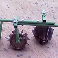 Cono Weeder