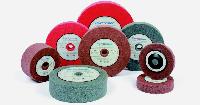 NON WOVEN UNITIZED WHEELS