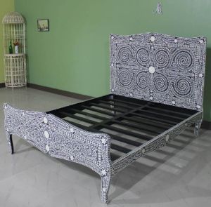 Bone inlay Bed