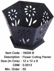 PL-16026 B planters