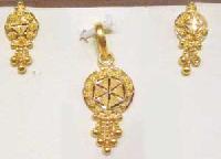 Gold Pendants GPS024