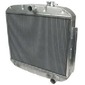 Inter Tractor 3di, 4di Radiator