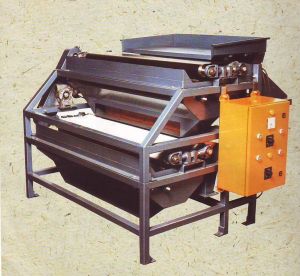 Magnetic Roll Separator