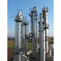 industrial distillation columns