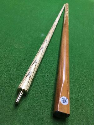 Club Ashwood Cue Sticks