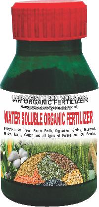 Water soluble organic fertilizer