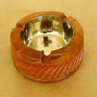 Wooden Ashtray (02)