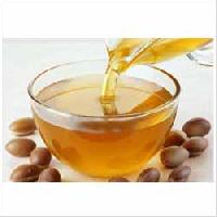 nilgiri almond oil