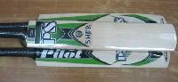 Wooden Cricket Bat - 02