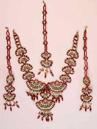 Item Code : BNS 005 Bridal Necklace Set