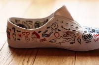 hand embroidered footwears