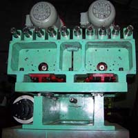 Multi-spindle drilling machine