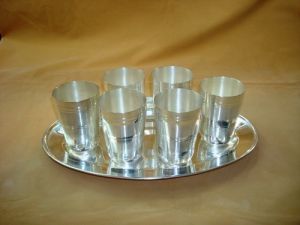 Serving tray with 6 glasses set