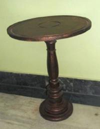 Corner Table