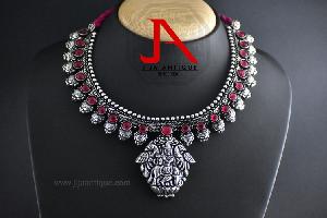 TSTN-005 Stone Temple Necklace