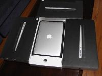 Apple Macbook, Apple Laptops