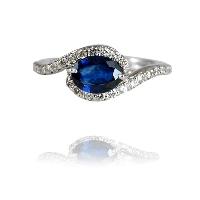 8 Ratna Mahal Elegant Diamond and Pink Sapphire Ring