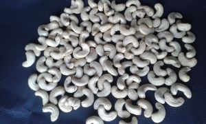 W320 Whole Cashew Nuts