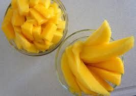 frozen mango slices