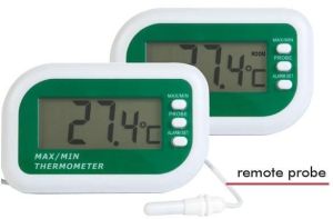 Digital alarm thermometer