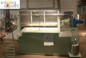 Horizontal Ribbon Blender