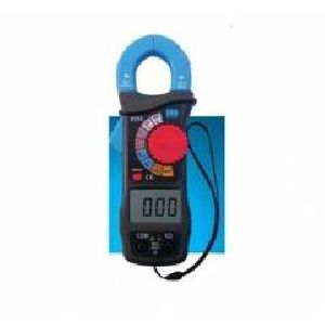 Digital Clamp Meter