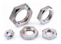 pipe nut