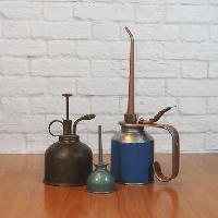 industrial oil cans