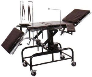 Castorsexceptionally fine Surgical Table  Item Code : As-135