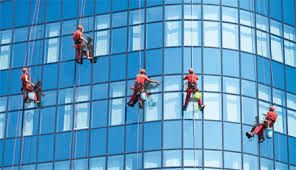 facade cleaning system