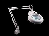 magnifying lamps