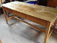 school wooden tables
