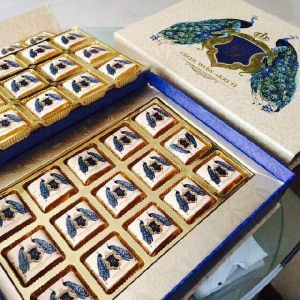 customized chocolates for wedding