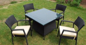 GRENADA SQUARE OUTDOOR DINING SET