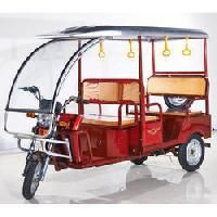 Battery Operated Auto Rickshaw