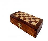 non magnetic folding chess box