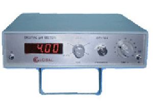 Laboratory pH Meter with ATC