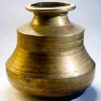 metal pot