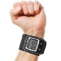 wrist type blood pressure monitors