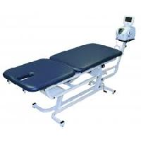 Traction Table With Quadriceps Chair