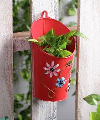 Red Planter