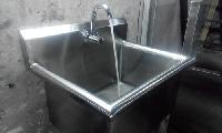 Surgical Scrub Sink