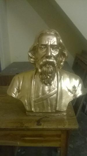 Memorial Statues